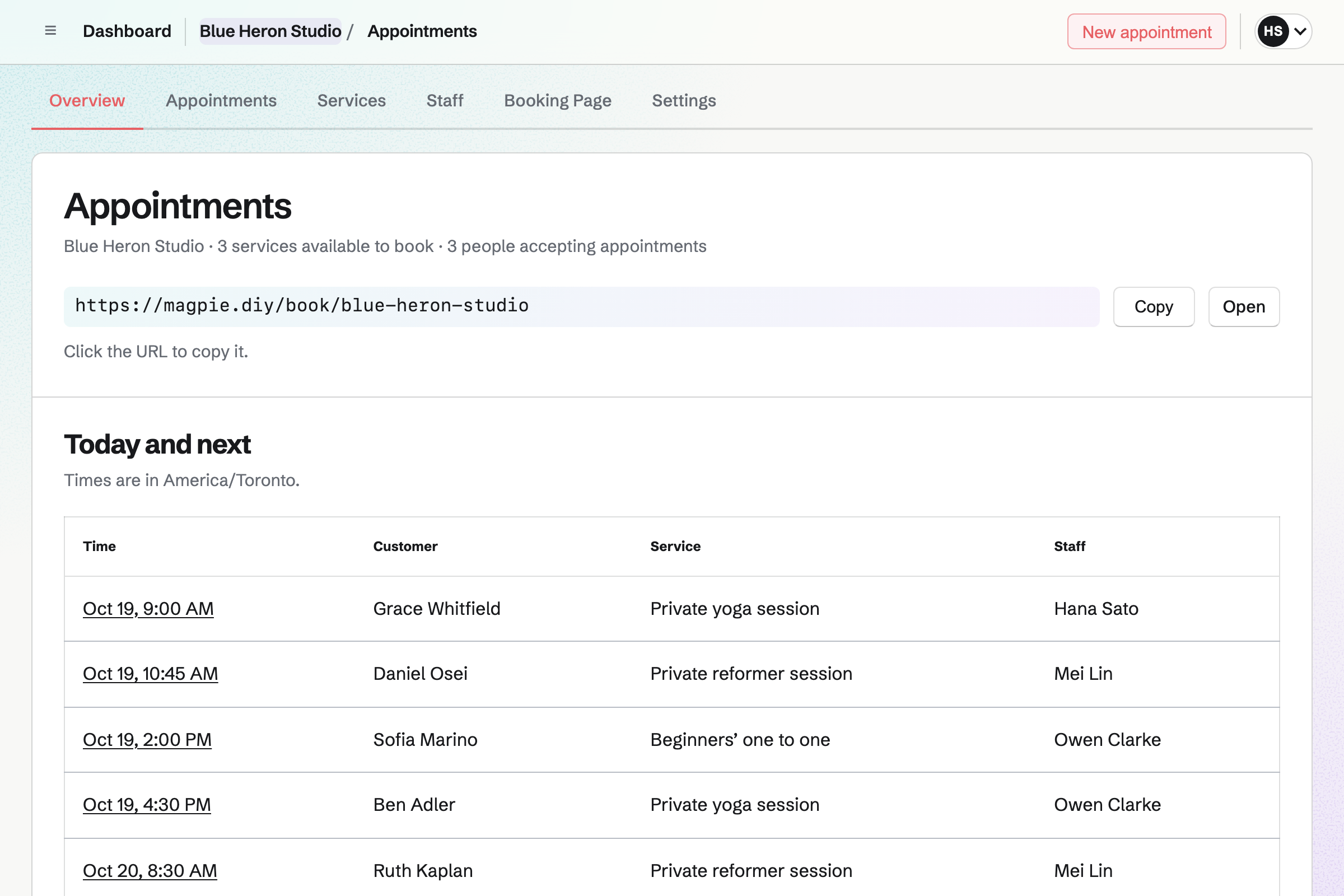 Blue Heron Studio’s Appointments overview: the booking page’s address, then the next private lessons, each with its time, the student, the lesson and the teacher.